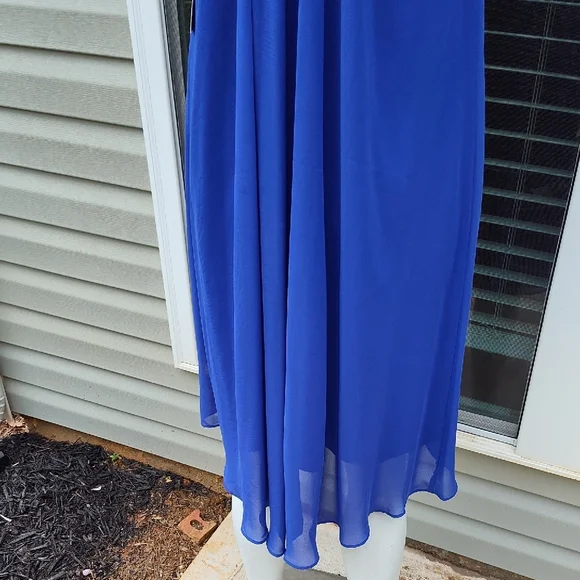 Elegant Blue Sleeveless Dress with Scarf Tie - Picture 8 of 12